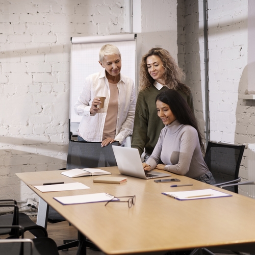 Okładka artykułu: Nawet 4200 zł premii dla przedsiębiorców z iKontem Biznes w Alior Banku